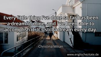 Englisches Zitat von Christina Milian als Bild