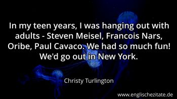 Englisches Zitat von Christy Turlington als Bild