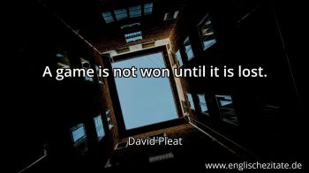 Englisches Zitat von David Pleat als Bild