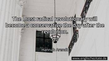Englisches Zitat von Hannah Arendt als Bild