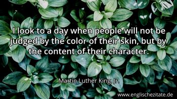 Englisches Zitat von Martin Luther King, Jr. als Bild