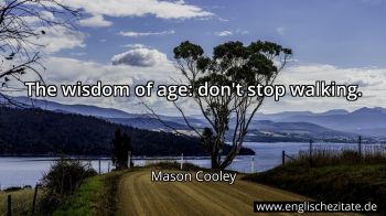 Englisches Zitat von Mason Cooley als Bild
