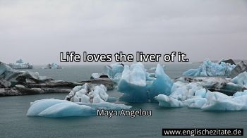 Englisches Zitat von Maya Angelou als Bild