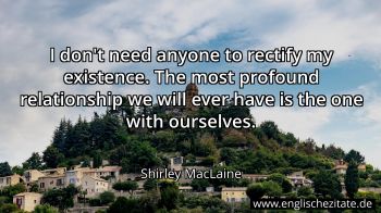 Englisches Zitat von Shirley MacLaine als Bild